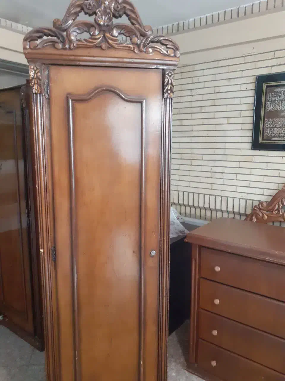 کمد|جاکفشی، کمد، دراور|مشهد, کوشش|دیوار