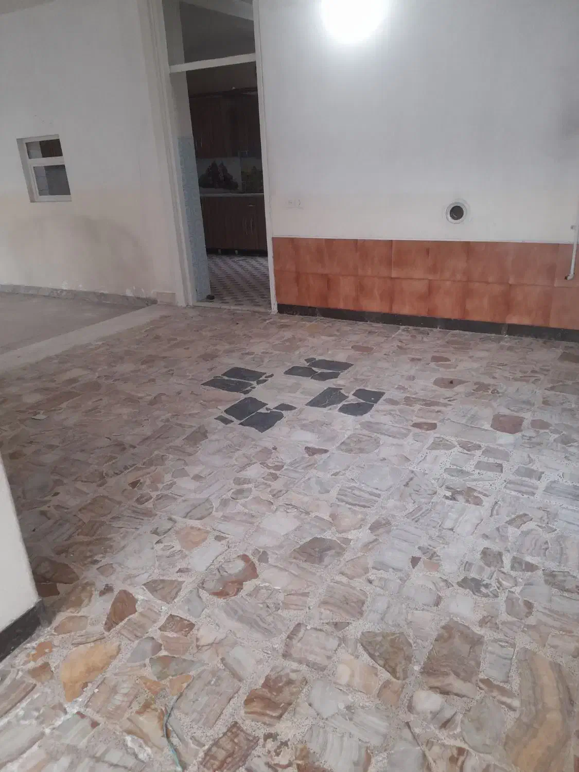 فروش منزل ۲۱۷متری   درب حیاط سنددار|فروش خانه و ویلا|مرودشت, ابوذر شمالی‎|دیوار