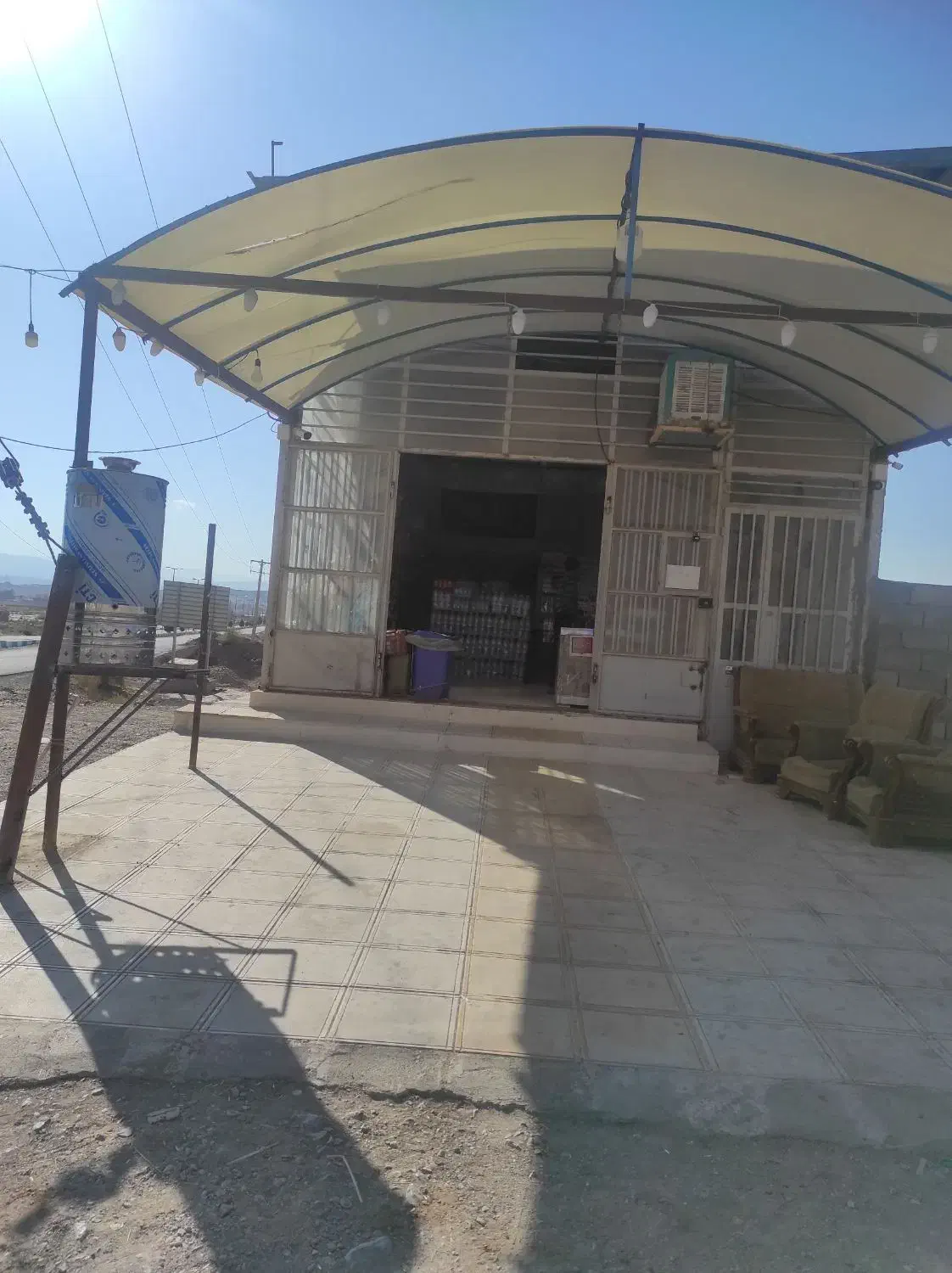 اجاره مواد غذای بین جاده ای کرمان بم|اجارهٔ مغازه و غرفه|دهبکری, |دیوار