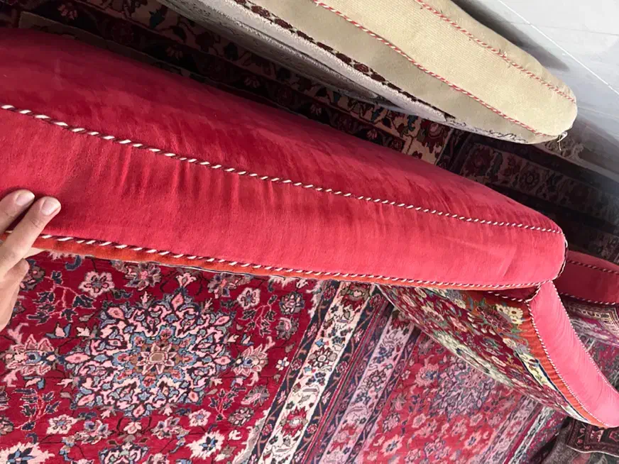 دو جفت پشتی بزرگ دستباف کرک درحد نو سالم|پشتی|قم, علی آباد|دیوار