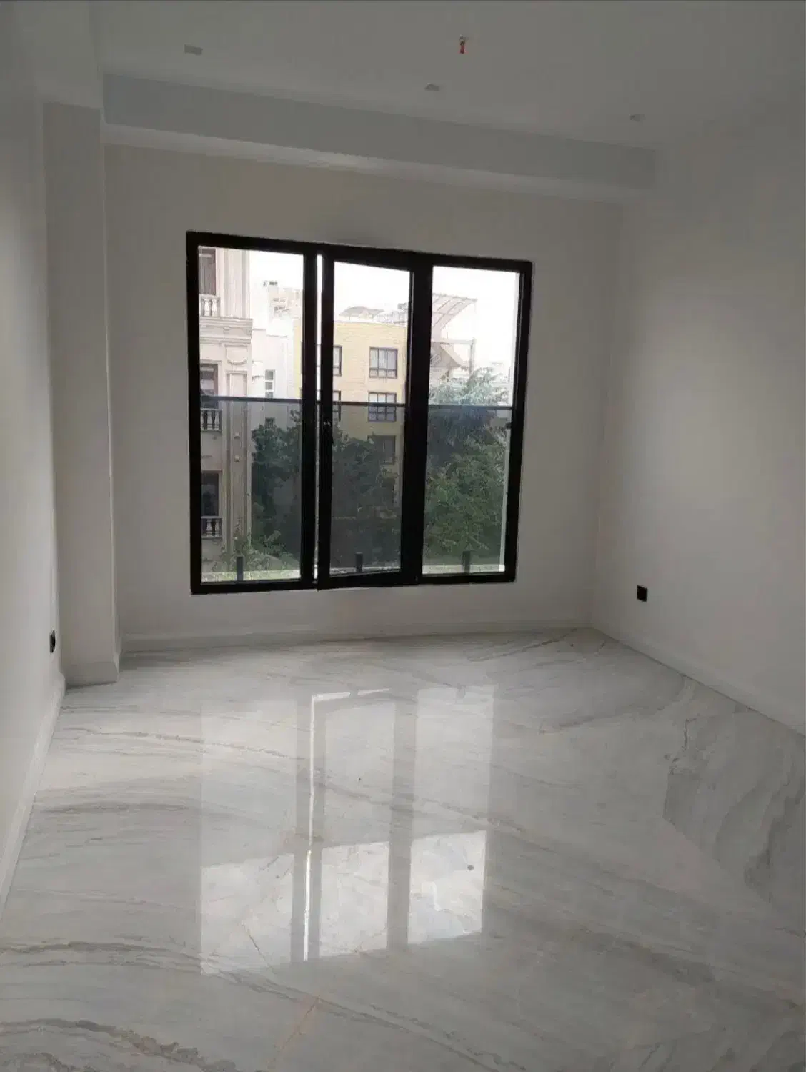 واحد ۹۰ متری ۲ خواب/ نوساز کلید نخورده/فول امکانات