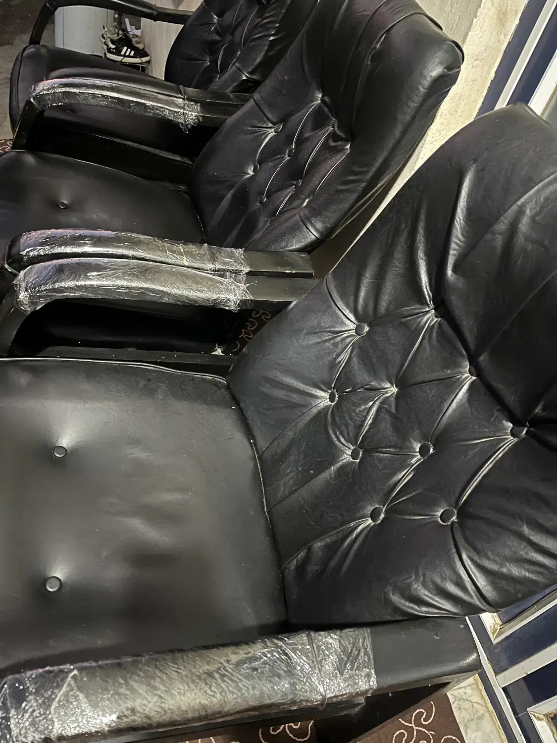 صندلی راحتی مخصوص بنگاه و نمایشگاه و..بسیار سالم|صندلی و نیمکت|گرگان, |دیوار