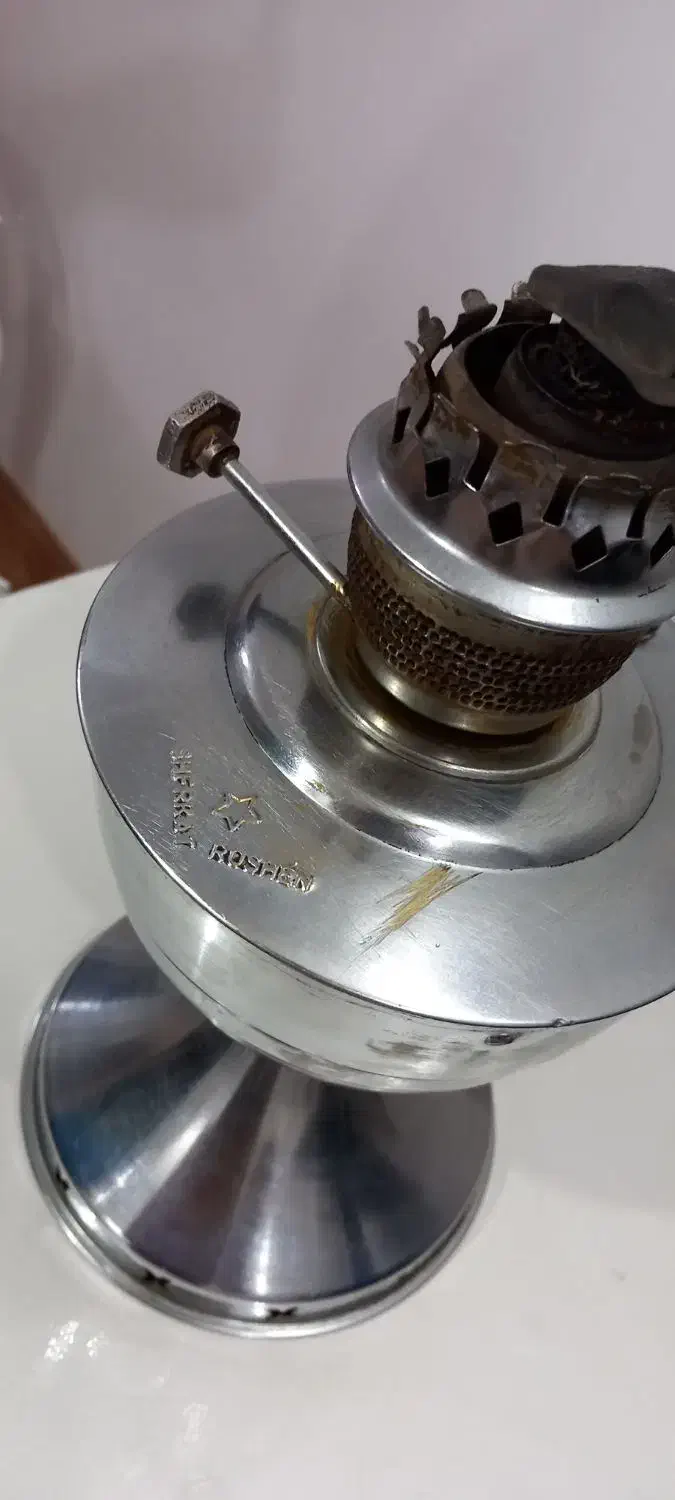 چراغ نفتی|کلکسیون اشیاء عتیقه|اردبیل, |دیوار