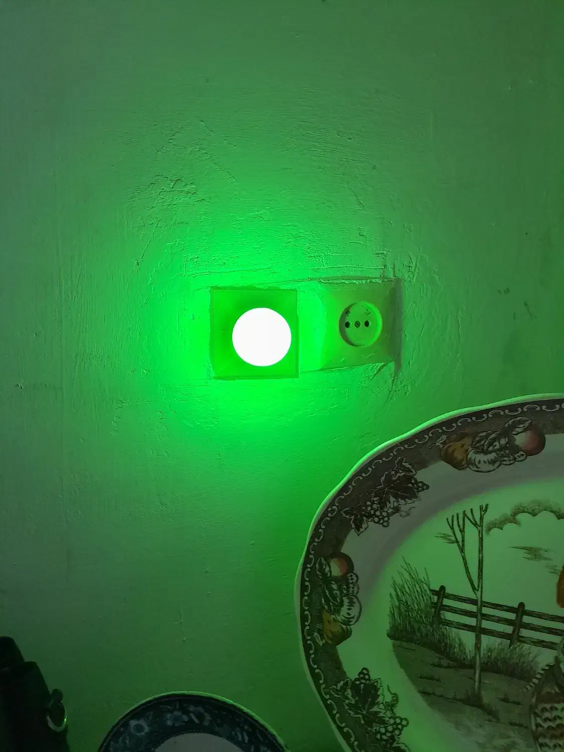 لامپ رنگی|لامپ و چراغ|املش, |دیوار