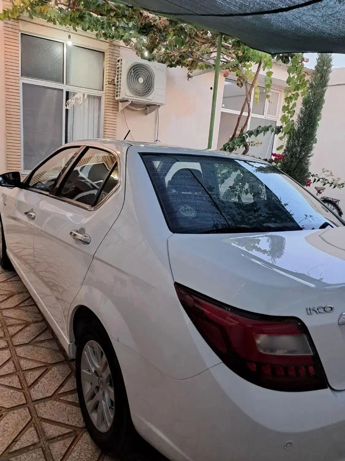 دناپلاس|خودرو سواری و وانت|گناباد, |دیوار