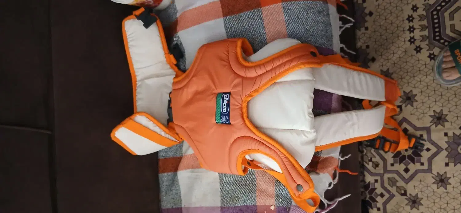 یه آغوشی کودک و یه کیسه بوکس بفروش|کالسکه و لوازم جانبی|اهواز, یوسفی|دیوار