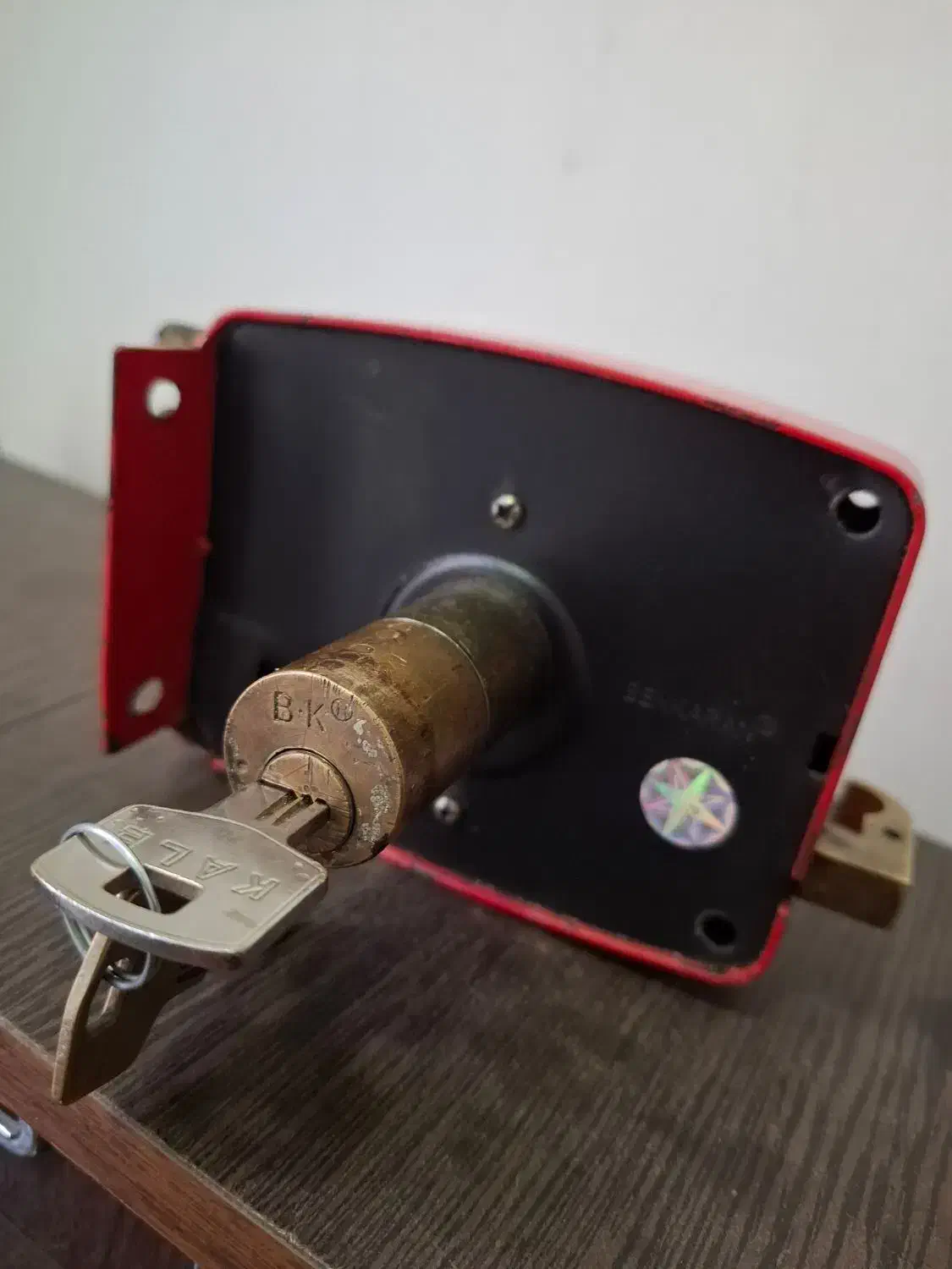 قفل درب|ابزارآلات|مرند, |دیوار