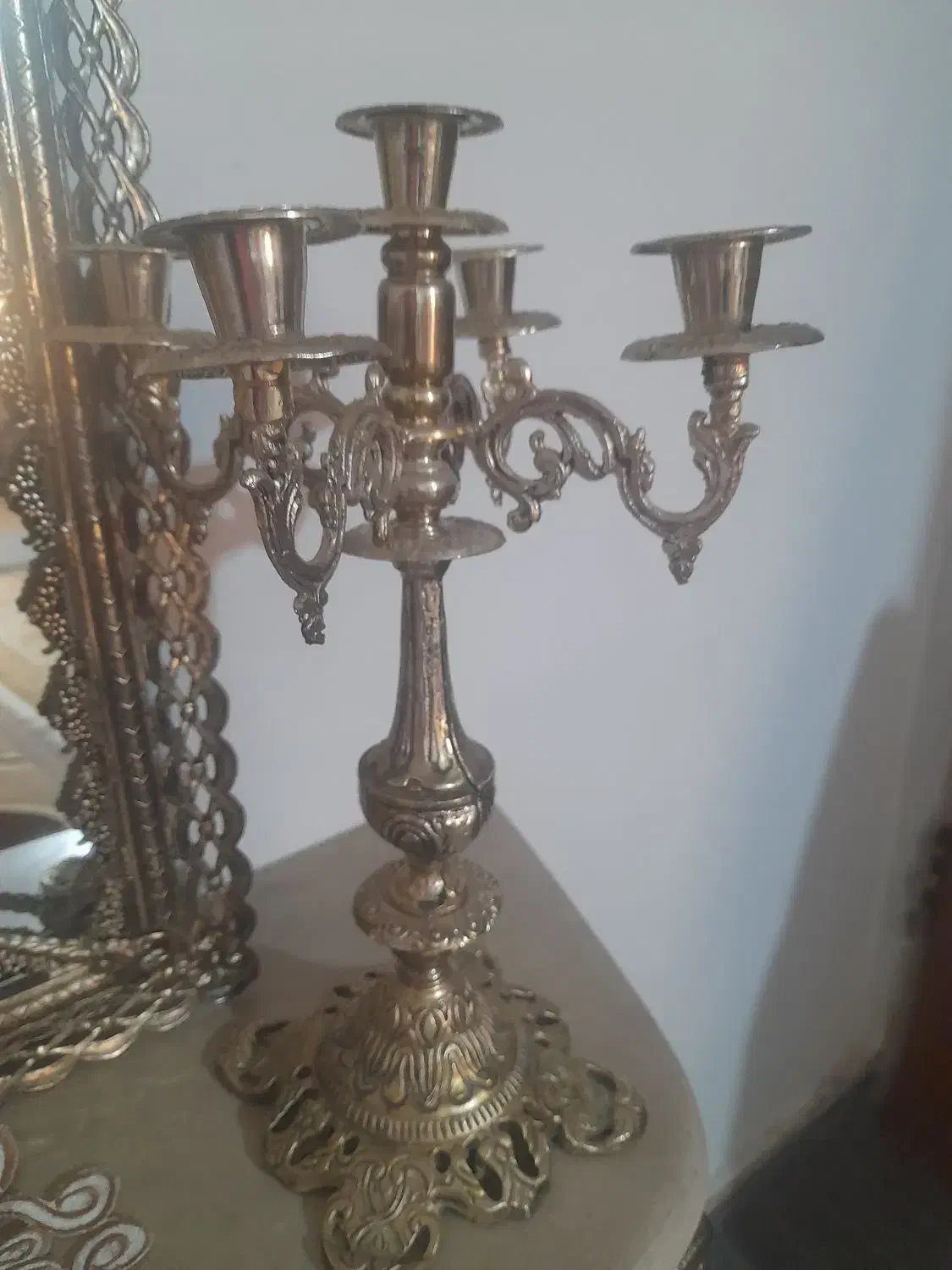 آینه و شمعدان|آینه|ملایر, |دیوار