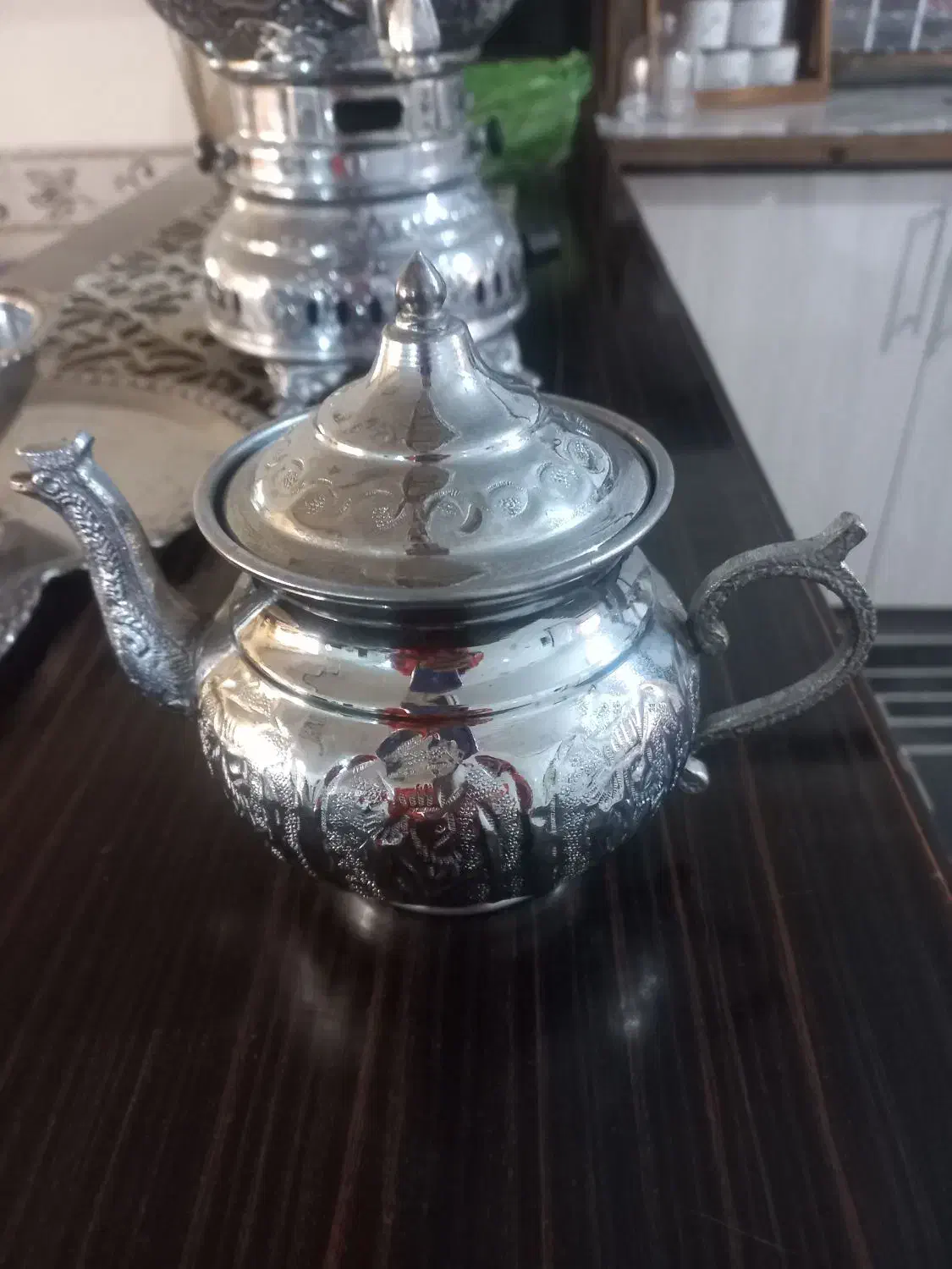 سماور گازی ،قوری طرح سرباز هخامنشی|قوری، کتری، قهوهساز دستی|رضویه, |دیوار