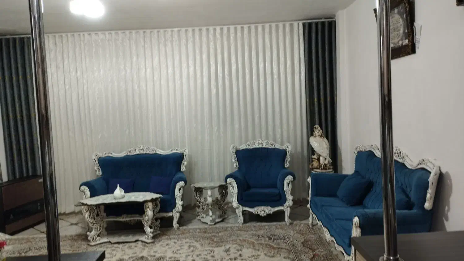 مبل ۷ نفره|مبلمان خانگی و میز عسلی|آشخانه, |دیوار