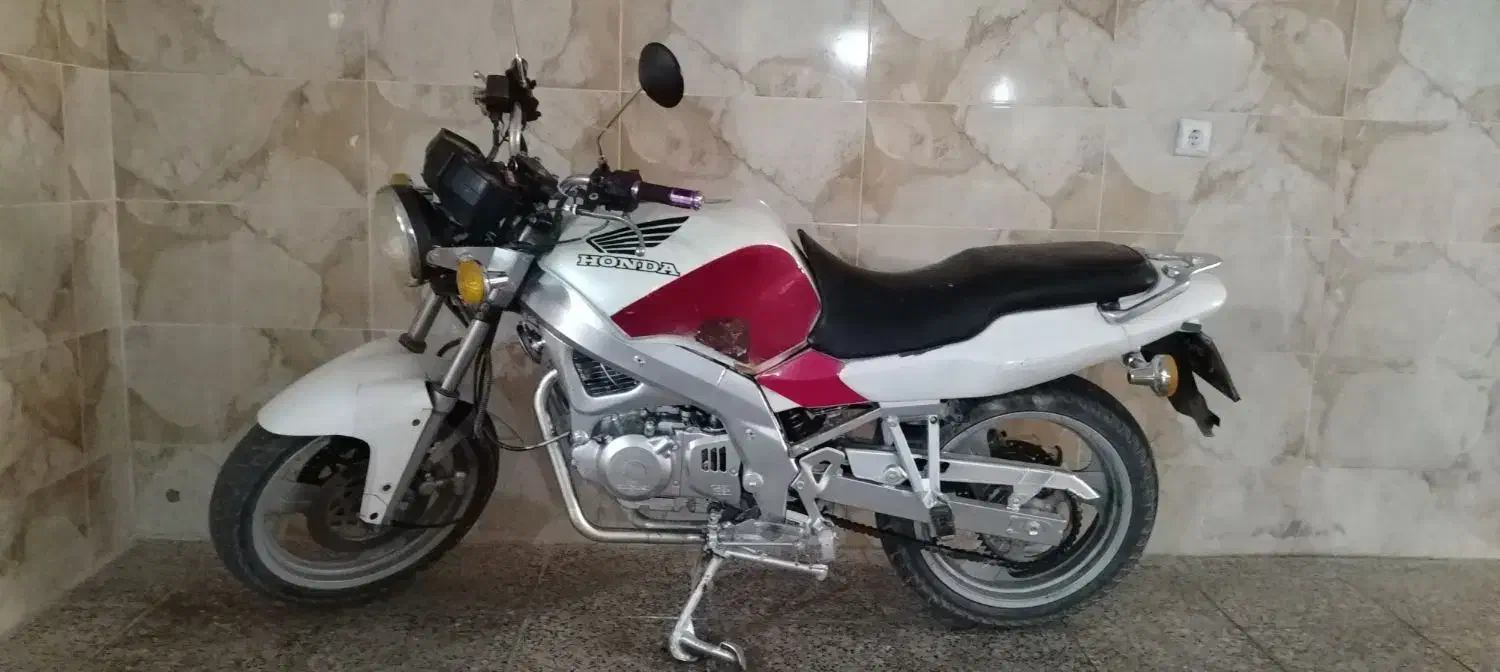 موتور سیکلت آمیکو ریس 250 مدل82|موتورسیکلت|فولادشهر, مسکن مهر فولادشهر|دیوار