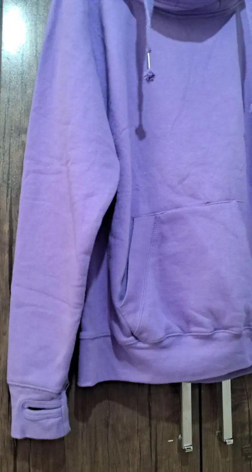 هودی نو نو|لباس|برخوار, |دیوار