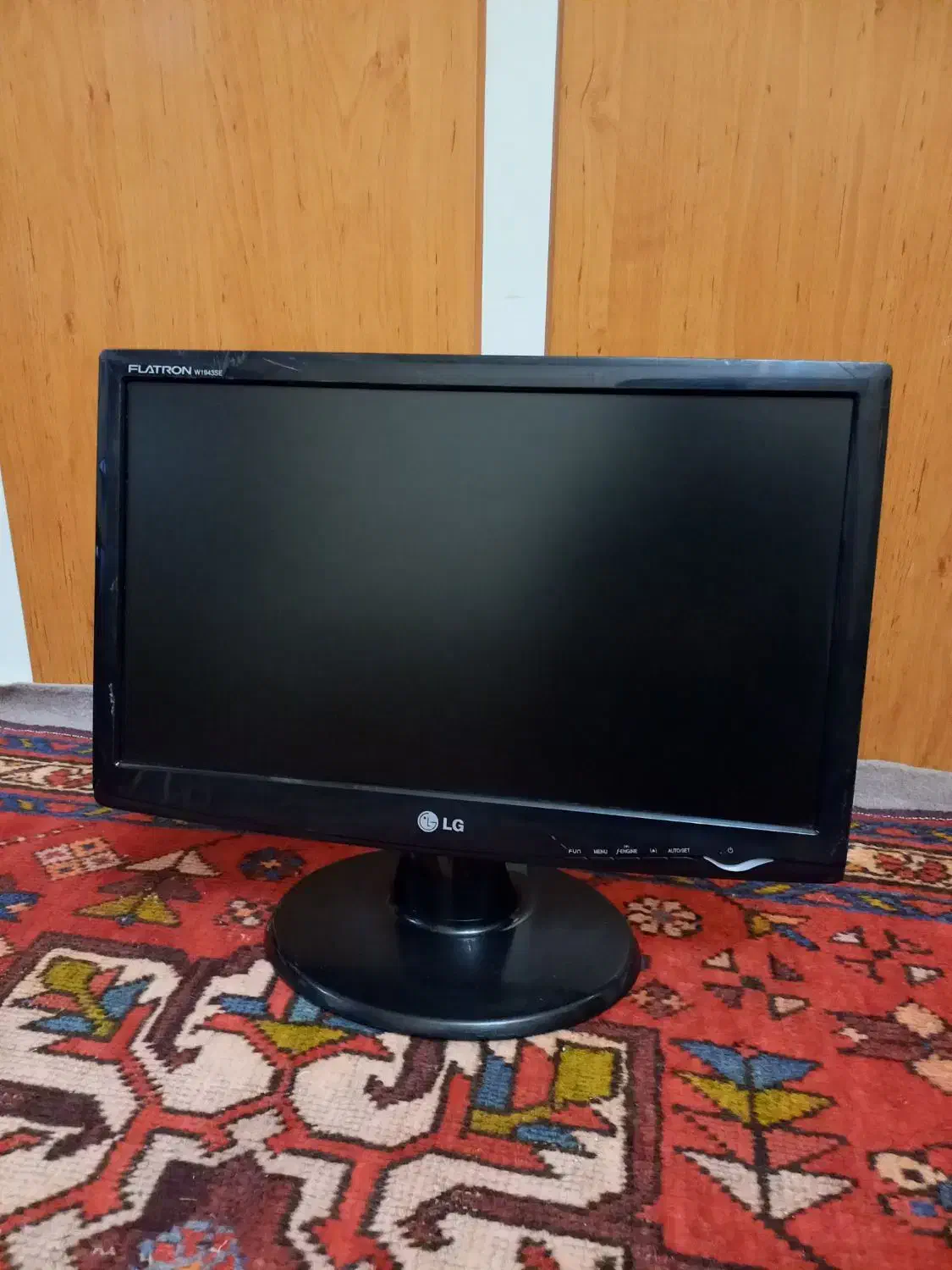 مانیتور LG 1943|قطعات و لوازم جانبی رایانه|تبریز, |دیوار