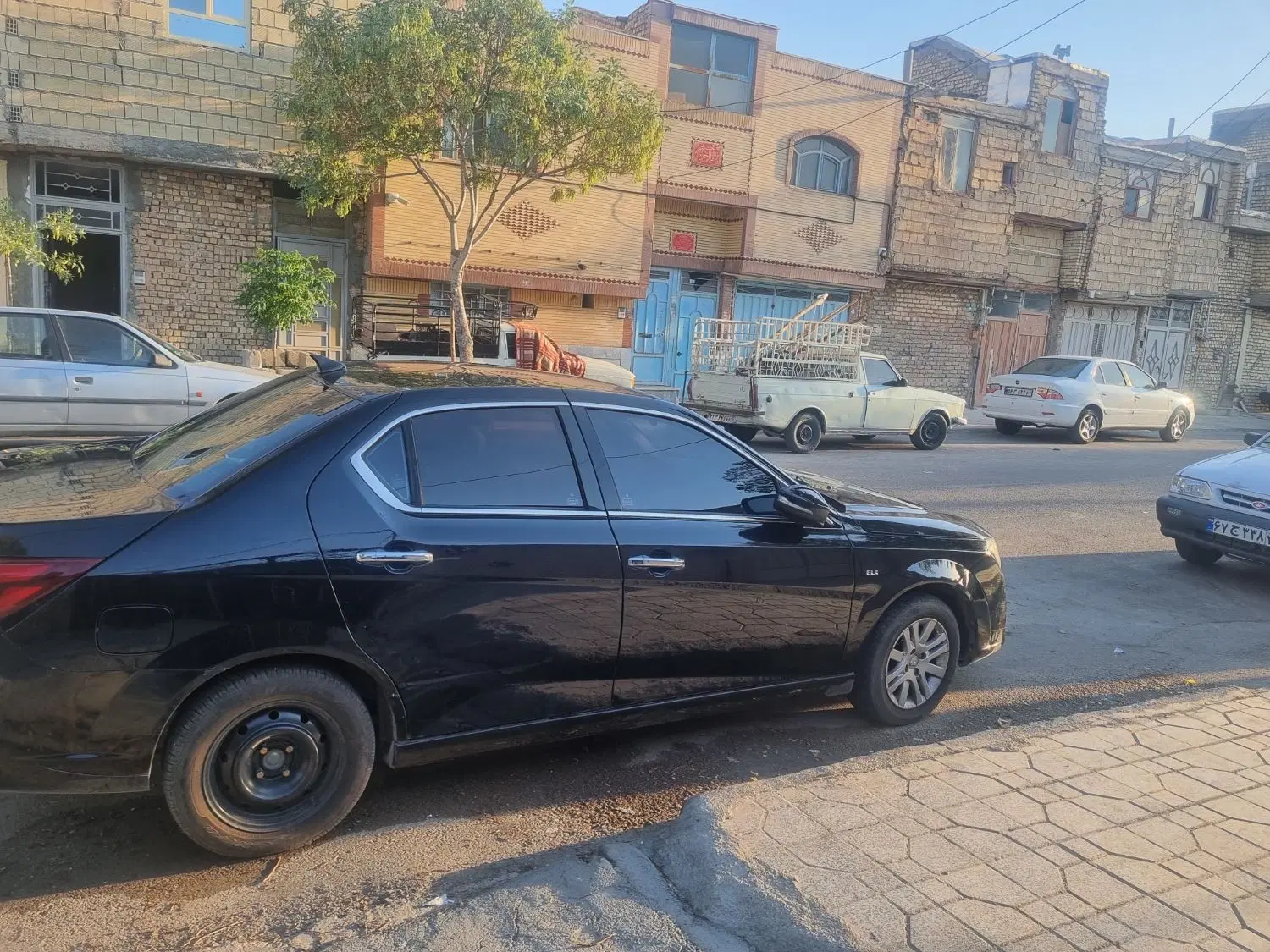 دنا پلاس|خودرو سواری و وانت|نجف‌آباد, یزدانشهر|دیوار