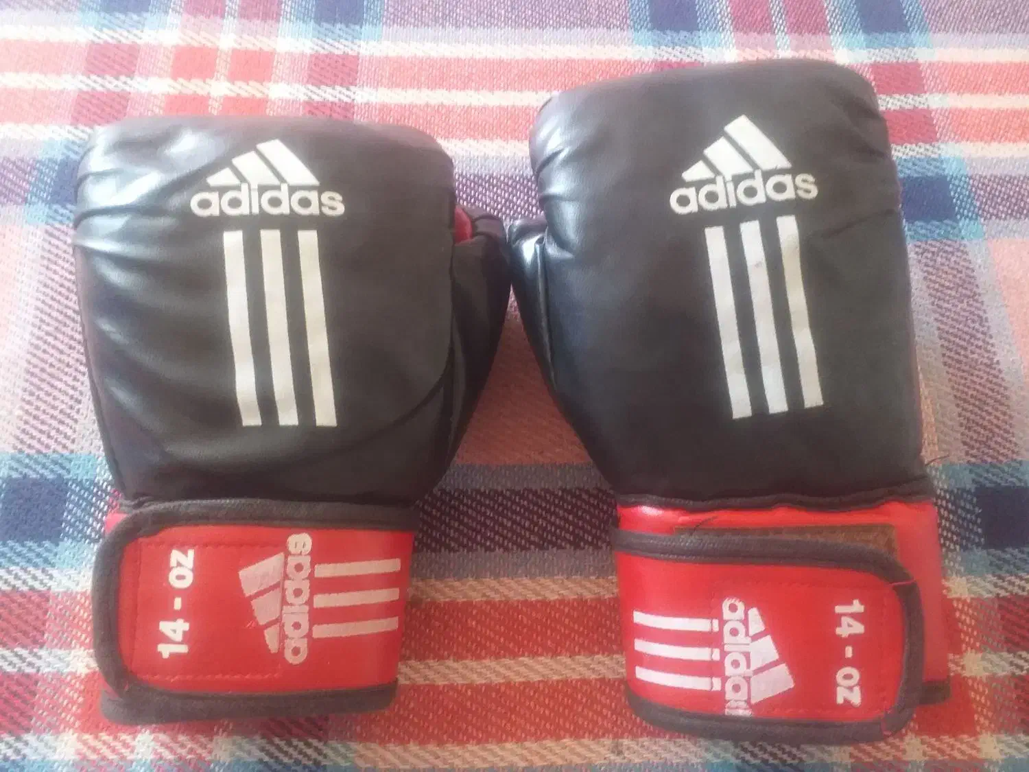 دستگش|تجهیزات ورزشی|خرم‌آباد, |دیوار