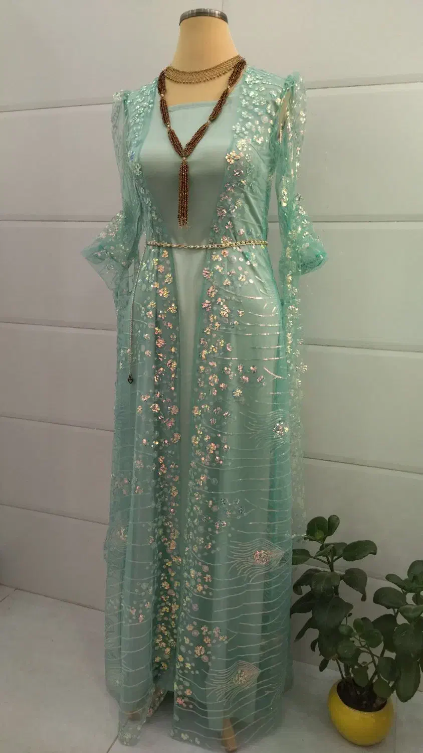 خیاطی|لباس|مهاباد (آذربایجان غربی), |دیوار