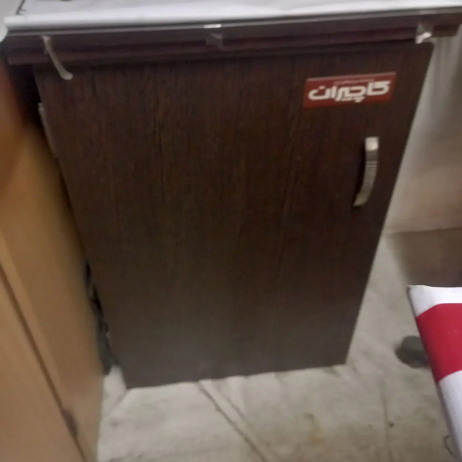 میز چرخ خیاطی کاچیران|چرخ خیاطی و ریسندگی|چمستان, |دیوار