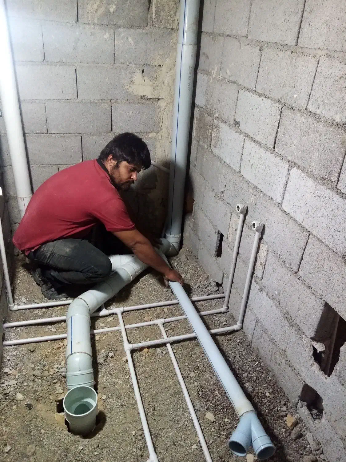 تاسیسات لوله کشی سردوگرم شوفاژ نصب شیرآلات پمپ آب|خدمات پیشه و مهارت|ارومیه, |دیوار