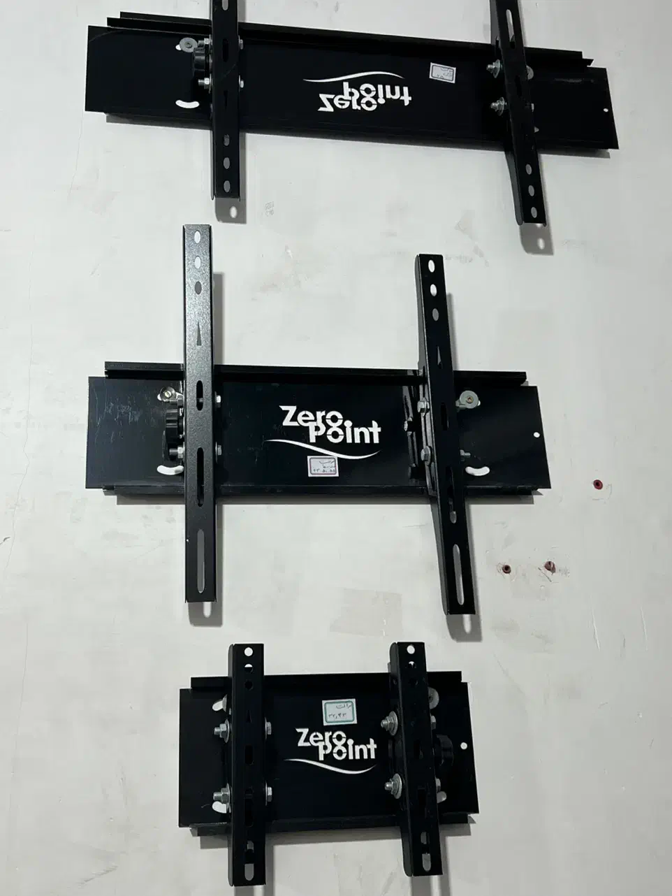 انواع براکت های دیواری زیرو پوینت و محافظ صفحه|میز تلویزیون|قم, علی آباد|دیوار