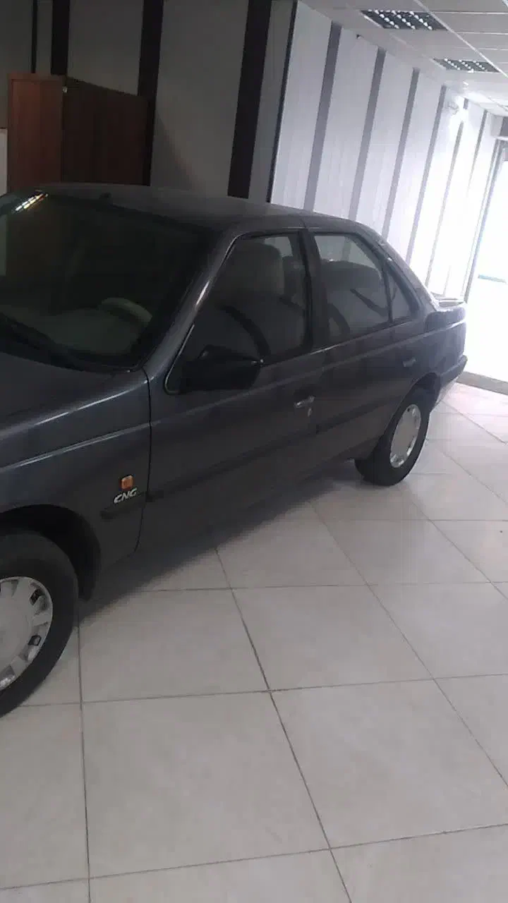 پژو 405|خودرو سواری و وانت|قم, شهرک امام حسن|دیوار