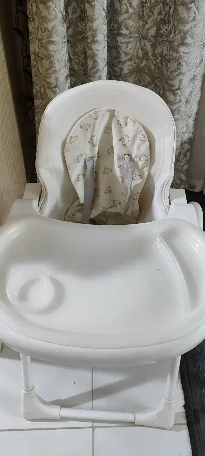 صندلی غذا بچه|تخت و صندلی بچه|اسلام‌شهر, شهرک الهیه|دیوار