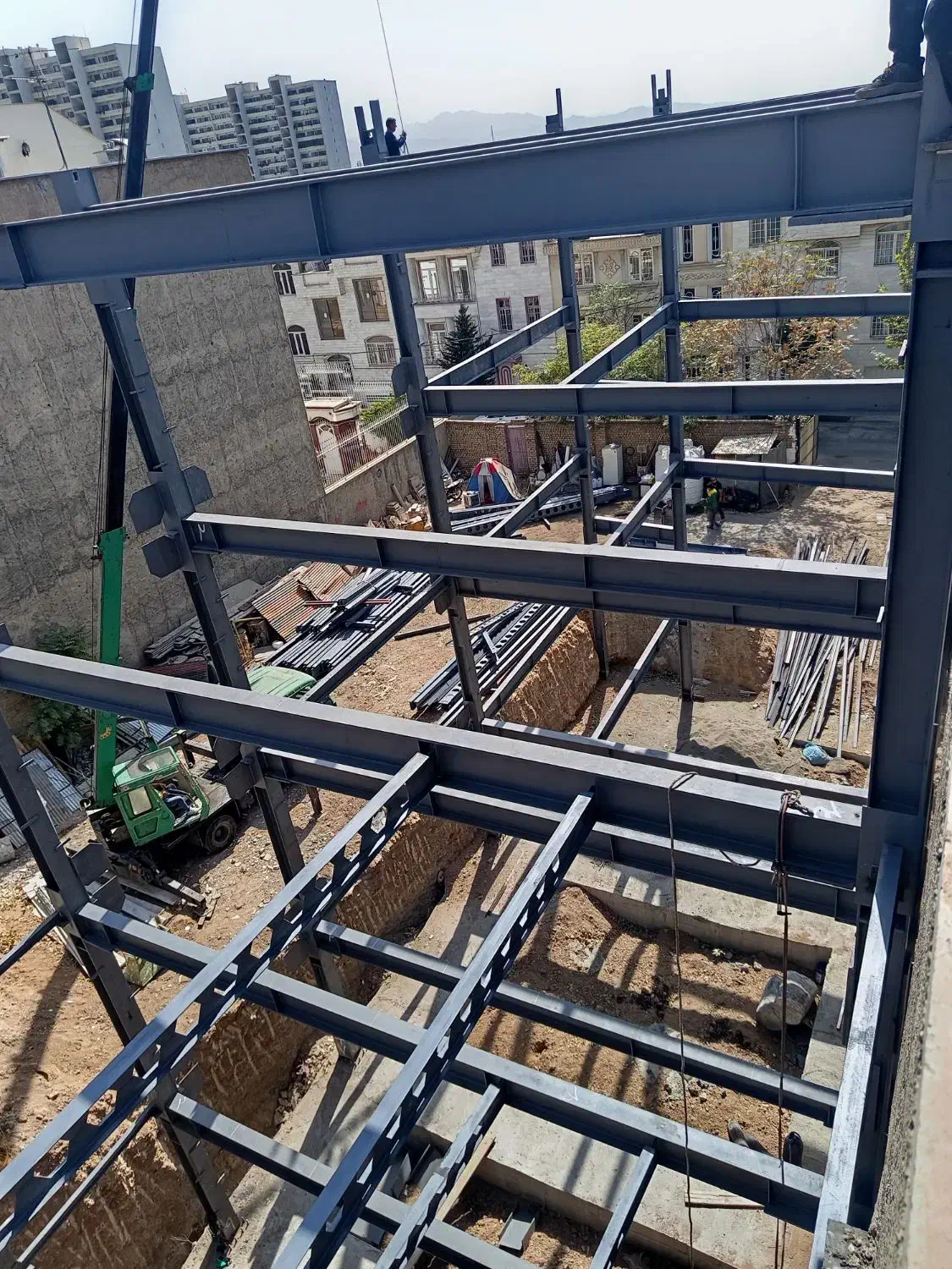 خدمات و پیمانکاری اسکلت تخریب جوشکاری|خدمات پیشه و مهارت|بومهن, |دیوار