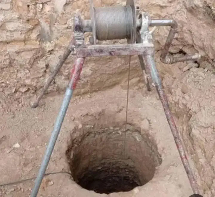 چاه کن|خدمات پیشه و مهارت|گوگان, |دیوار