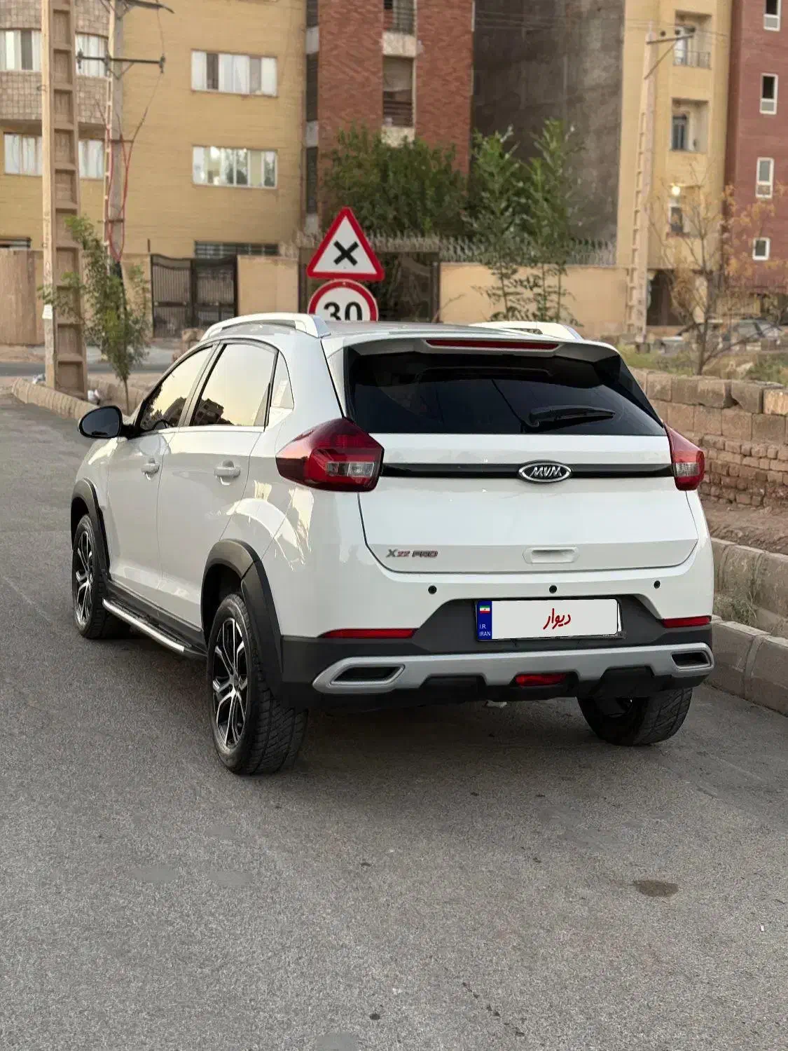 X22 pro|خودرو سواری و وانت|کرمان, |دیوار