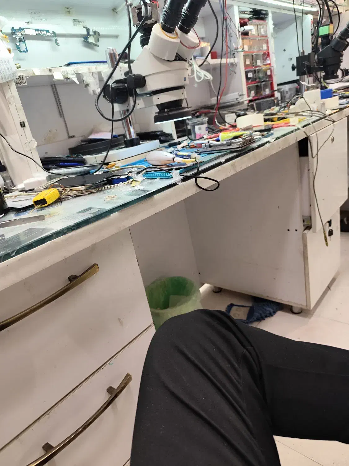 تعمیر کارم دنبال مغازه برا کار|خدمات رایانه‌ای و موبایل|زابل, |دیوار