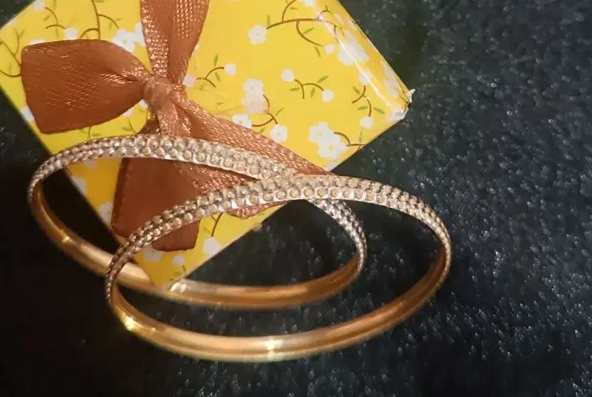 طلا کاملا نو|جواهرات|شهرکرد, |دیوار