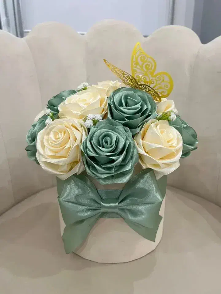 باکس و دسته گل جاودان|گل مصنوعی|کرمانشاه, |دیوار