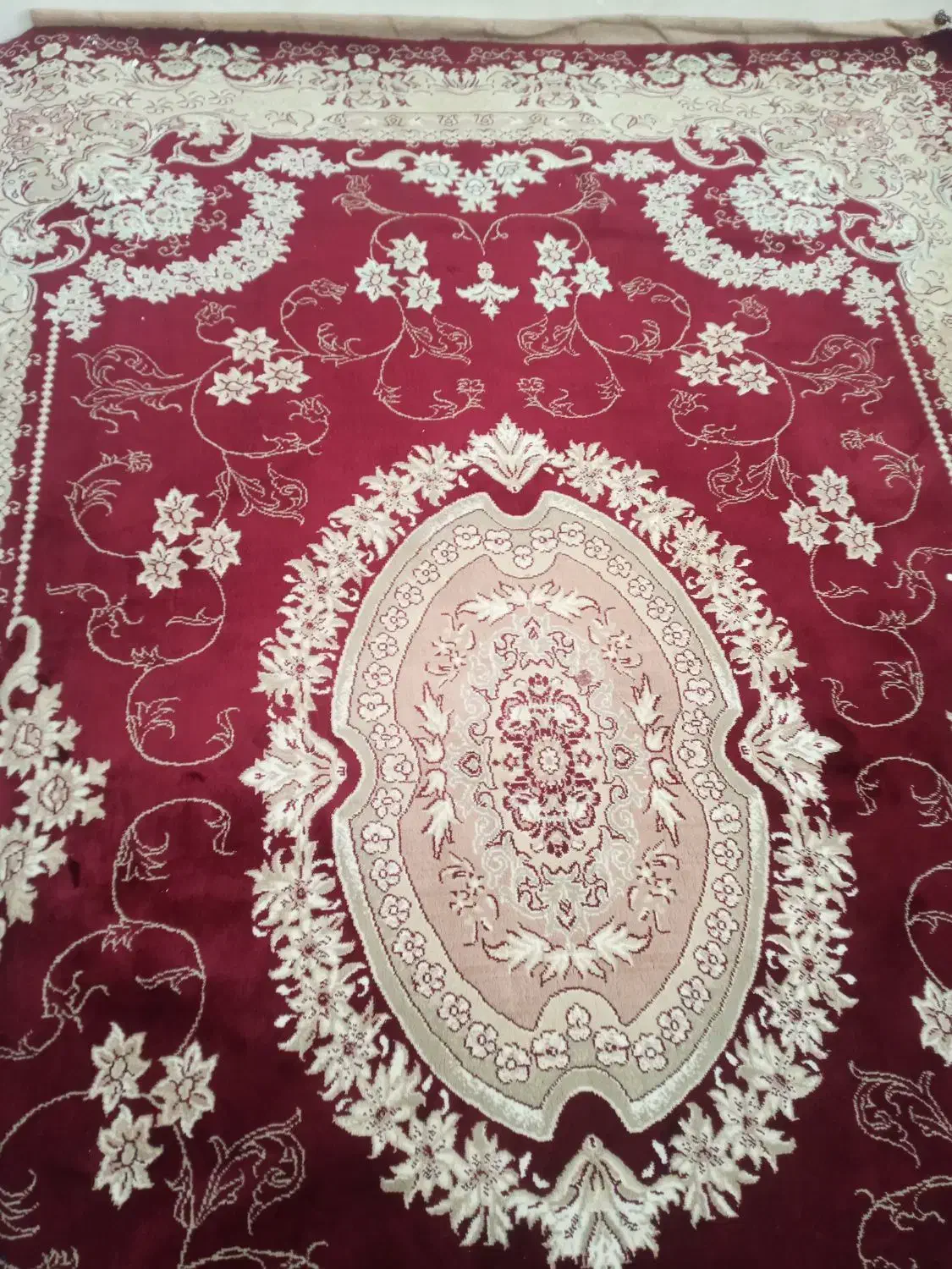 سه عدد فرش قرمز لاکی سه تا باهم ۳۵۰۰۰۰۰|فرش|ارومیه, |دیوار