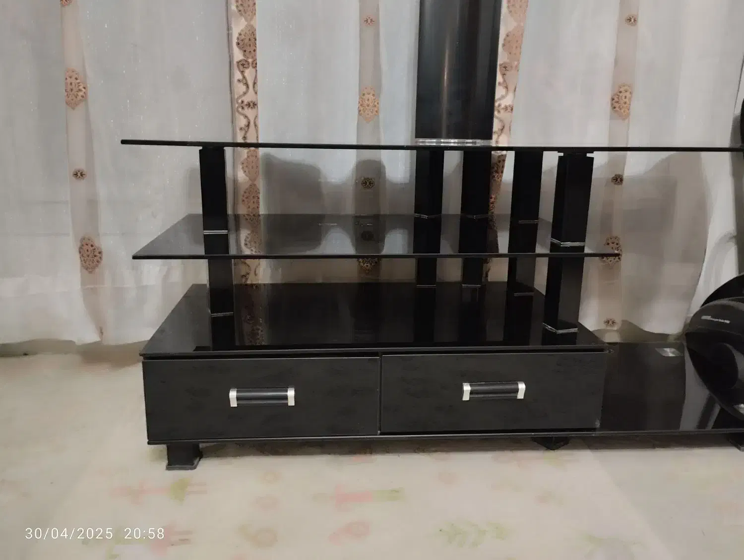 میز تلویزیون|میز تلویزیون|تربت جام, بیست متری منبع آب|دیوار