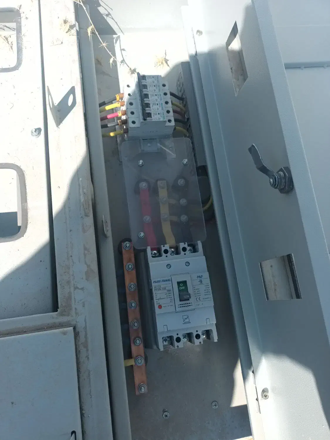 برقکار ساختمان و صنعتی|خدمات پیشه و مهارت|دوگنبدان, |دیوار