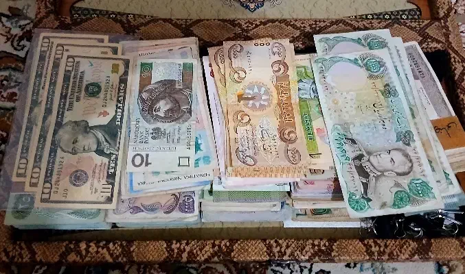 اسکناس کلکسیونی|کلکسیون سکه، تمبر، اسکناس|اصفهان, مرداویج|دیوار