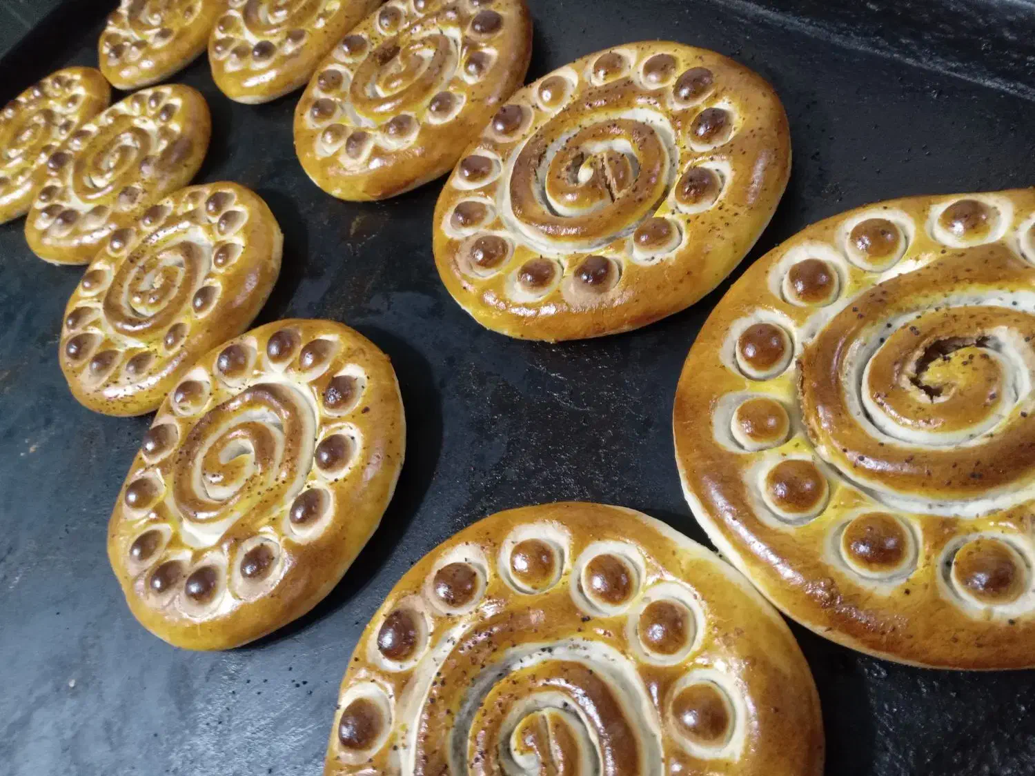 کلوچه فومن فقط ۱۰ تومن|خوردنی و آشامیدنی|رشت, سلیمانداراب|دیوار