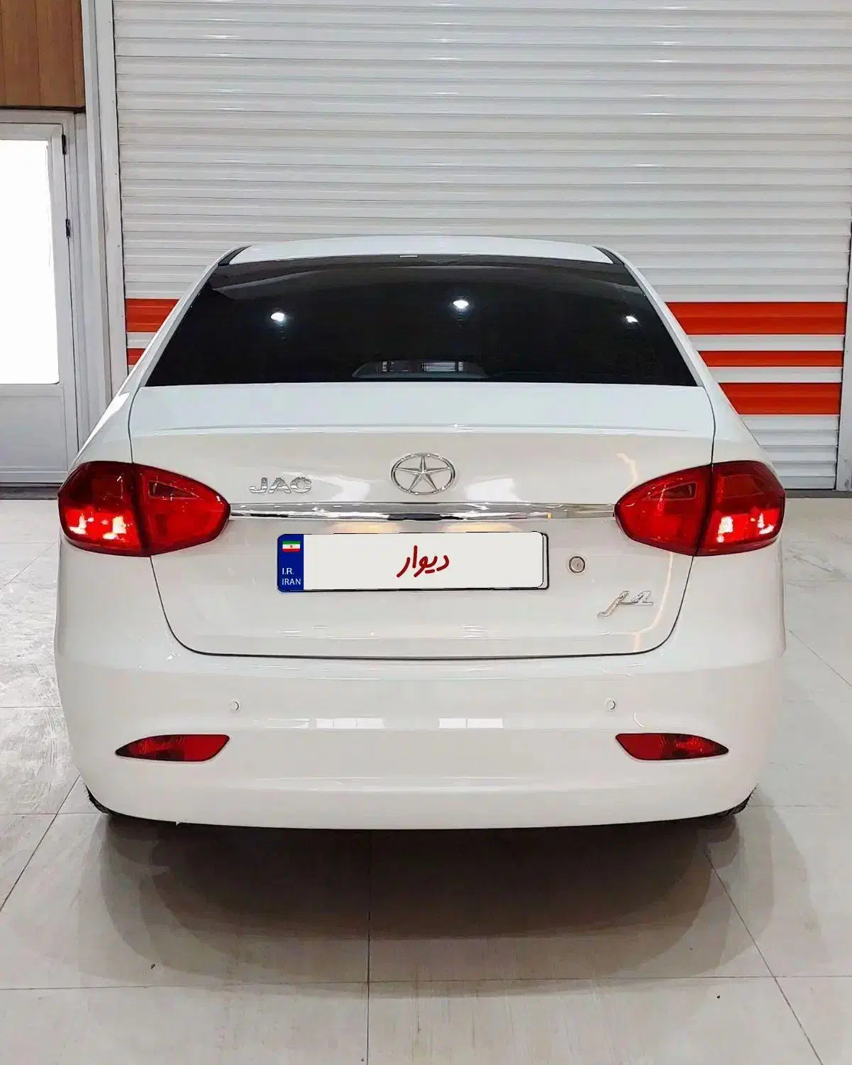 جک j4 فابریک ۱۴۰۳|خودرو سواری و وانت|شیراز, معالی‌آباد|دیوار