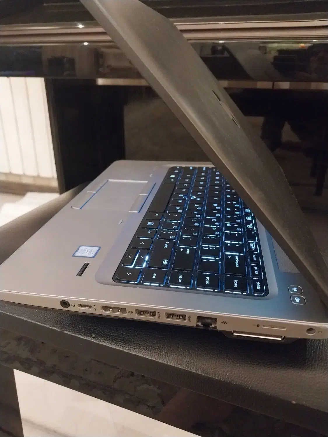 اچ پی نسل7-i5 رم8هارد ssd256 گرافیک4سیمکارت خور|رایانه همراه|شیراز, رحمتآباد|دیوار