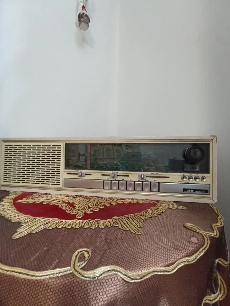 رادیو قدیمی|کلکسیون اشیاء عتیقه|رودهن, |دیوار