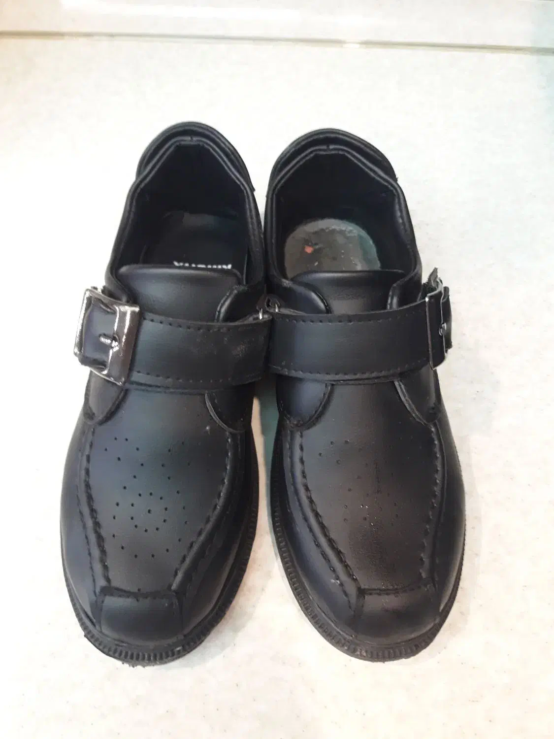 کالج پسرونه|کفش و لباس بچه|رشت, چمارسرا|دیوار