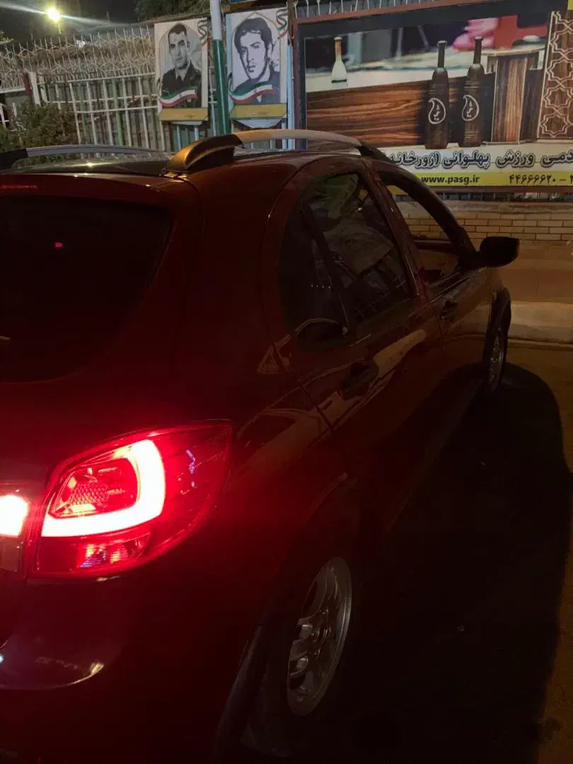 کوییکr|خودرو سواری و وانت|تهران, اکباتان|دیوار