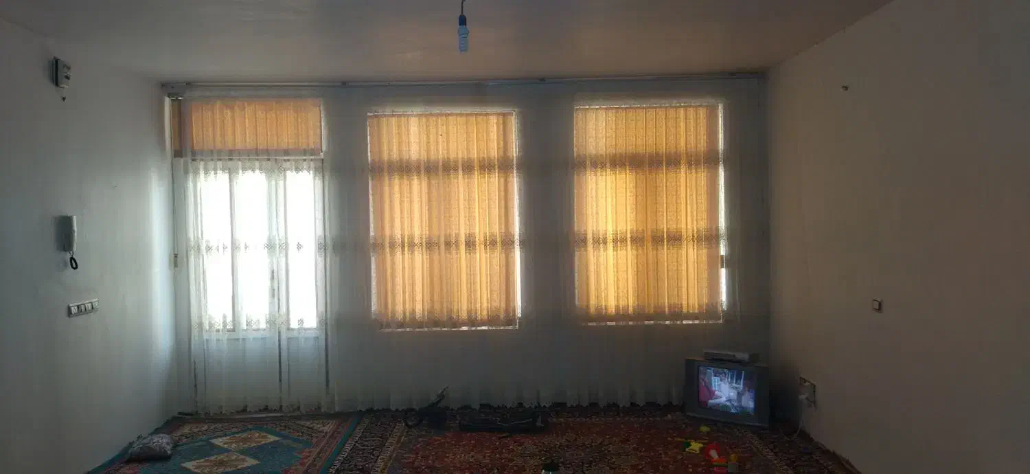 همخونه خانم میخوام|اجارهٔ خانه و ویلا|اردبیل, |دیوار