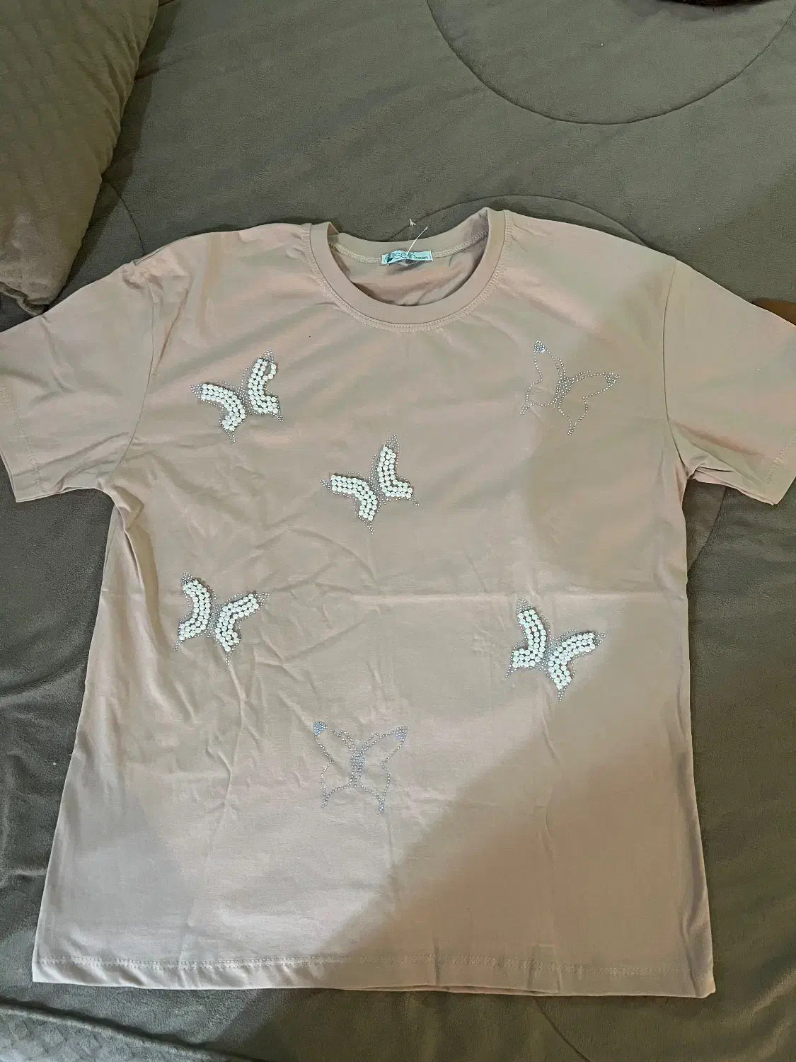 بلوز|لباس|بابل, |دیوار