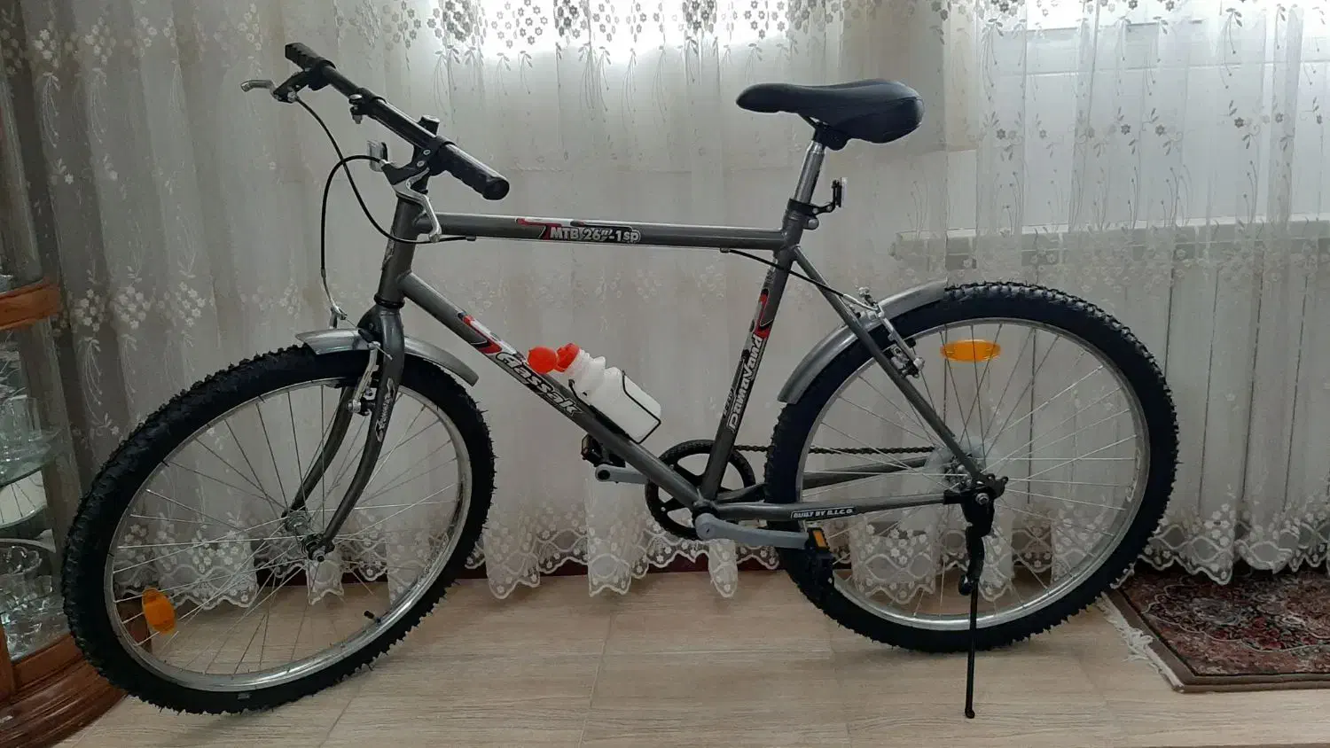 دوچرخه شهری ۲۶ مدل آساک . نو و سالم|دوچرخه، اسکیت، اسکوتر|قزوین, |دیوار