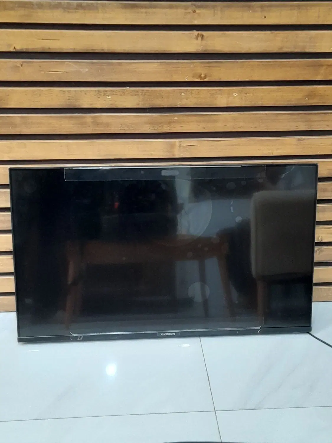 تلویزیون|تلویزیون و پروژکتور|بروجرد, |دیوار