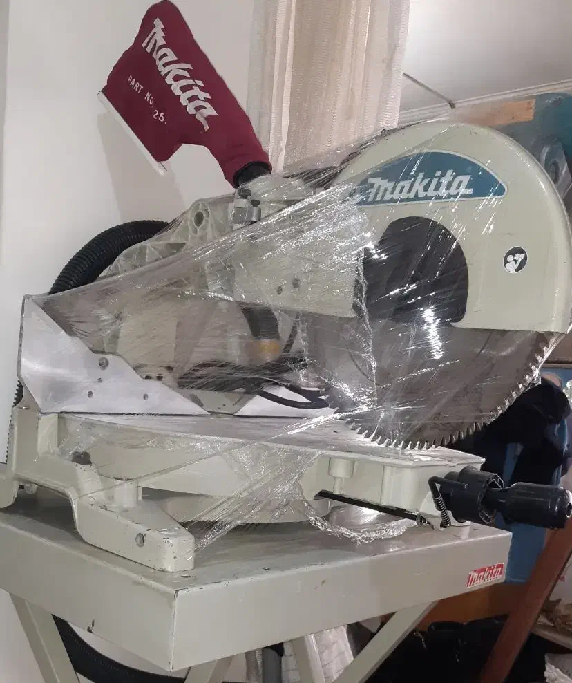 اره فارسی بر ماکیتا اصلی|ابزارآلات|مشهد, فلسطین|دیوار