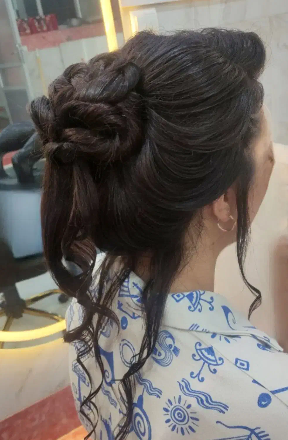 شینیون کار|خدمات آرایشگری و زیبایی|ماهدشت, |دیوار