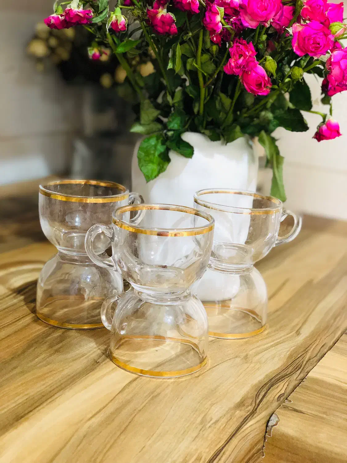 فنجان لب طلا|ظروف سرو و پذیرایی|اهواز, شریعتی جنوبی|دیوار