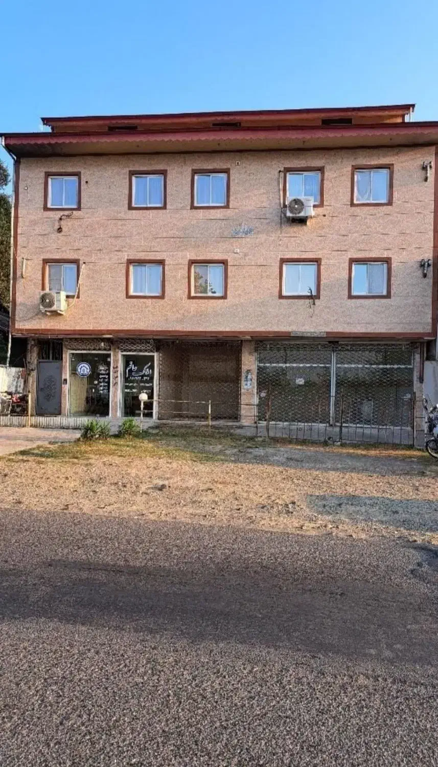 مغازه بر خط اصلی|فروش مغازه و غرفه|احمدسرگوراب, |دیوار