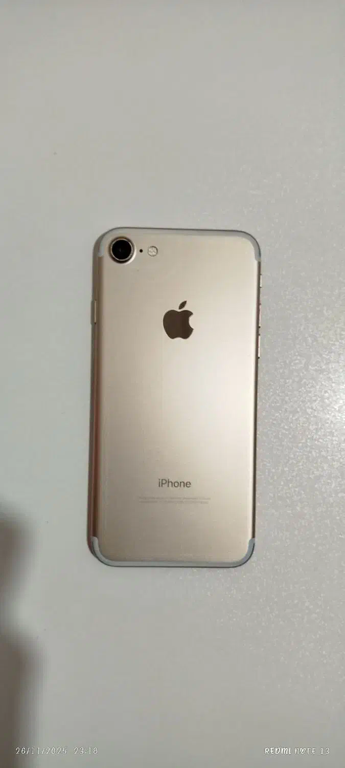 گوشی آیفون 7 رنگ گلد 128 تمیز|موبایل|زابل, |دیوار
